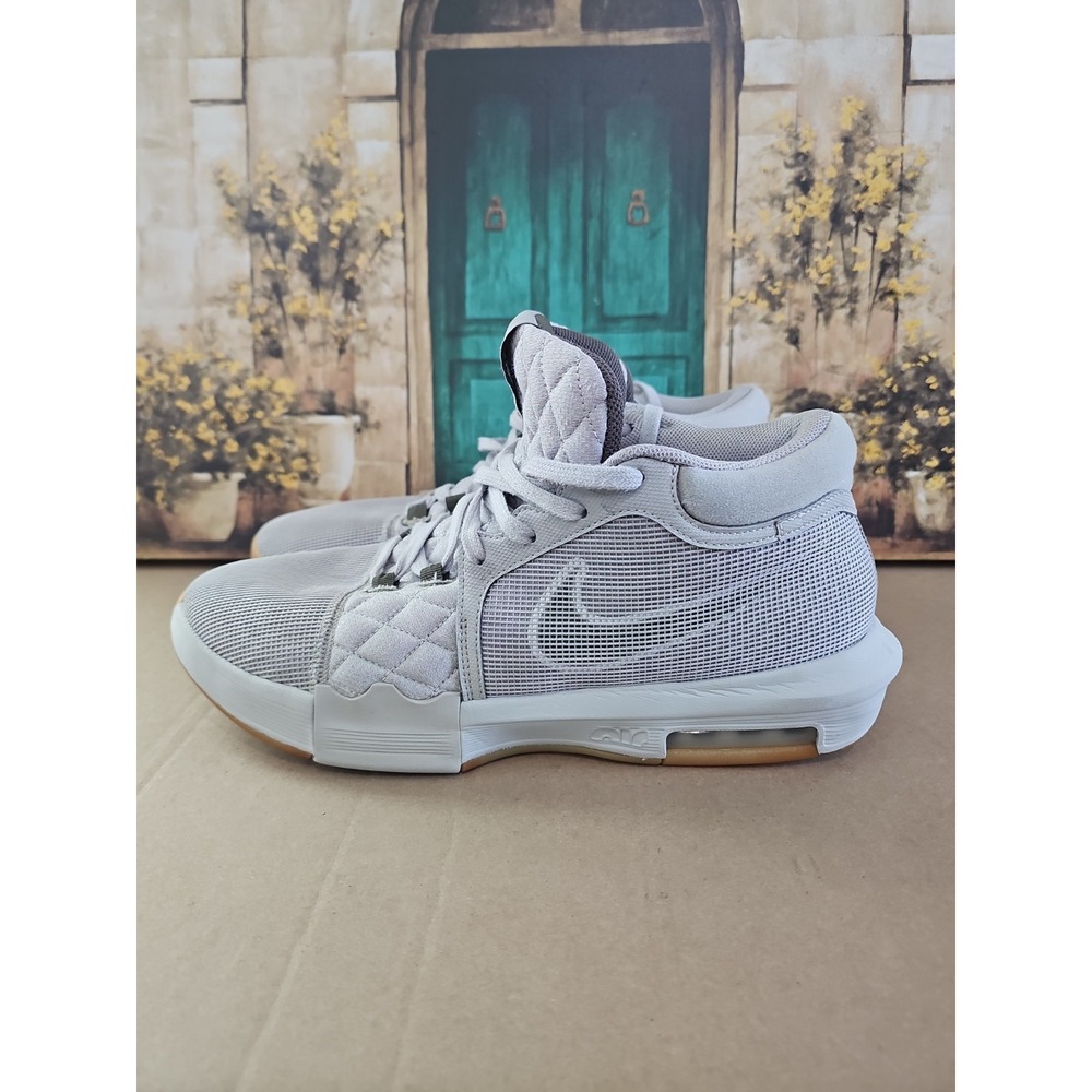 Nike Lebron Witness VIII 'Lt Iron Gum' FB2239-003 Basketball Size 14